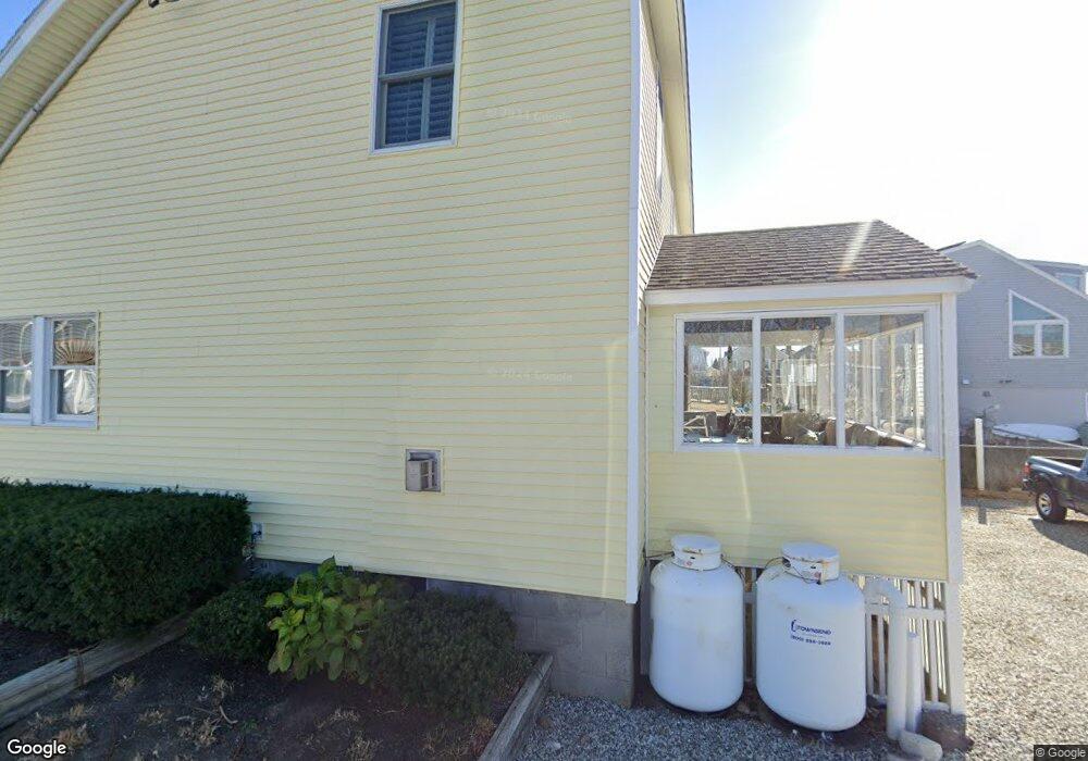 11 60th St, Newburyport, MA 01950 - photo 1