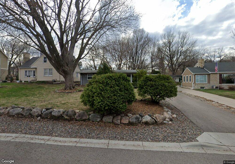 740 Pleasant St, Excelsior, MN 55331 - photo 1