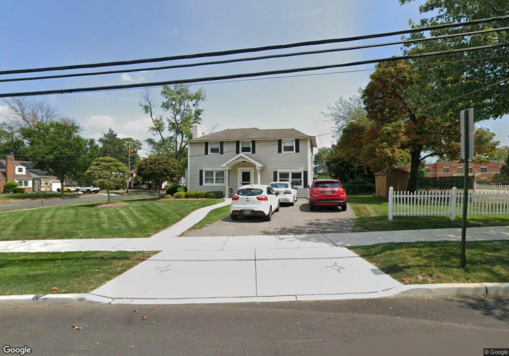 430 Bogert Rd, River Edge, NJ 07661 - photo 1