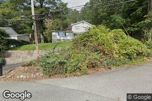 74 Aqueduct Rd, Garrison, NY 10524