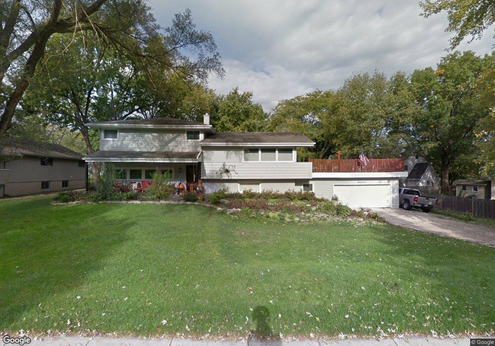 17 E Gartner Rd, Naperville, IL 60540 - photo 1