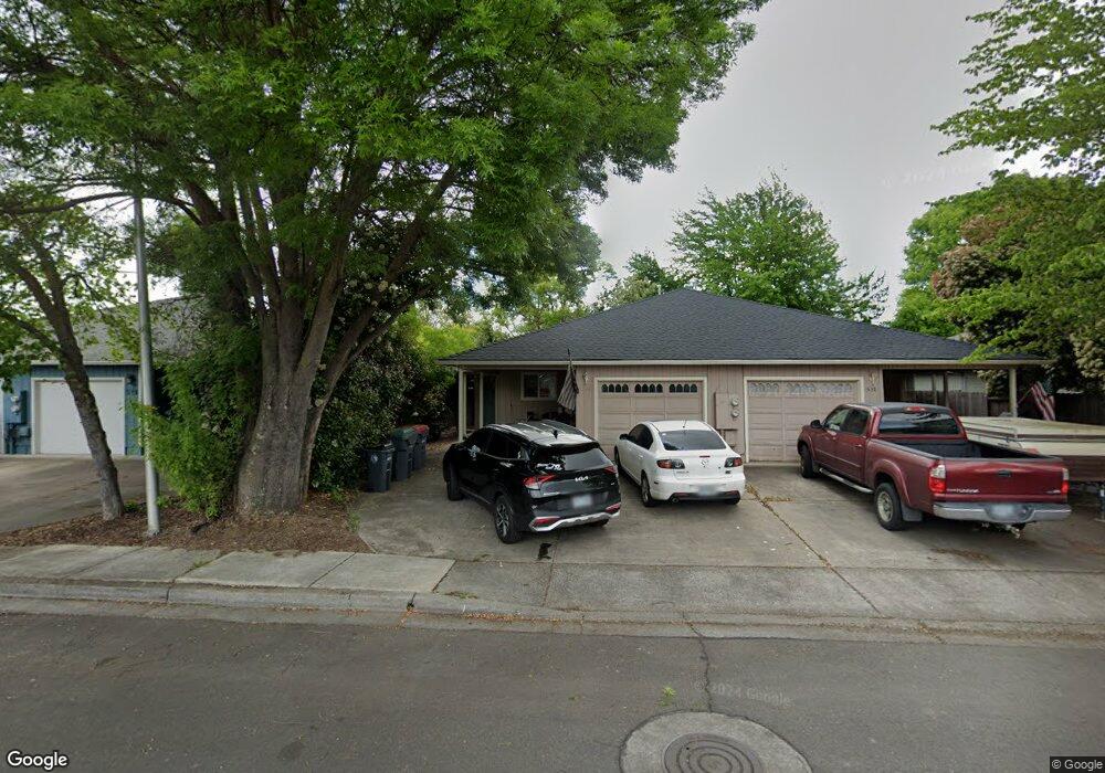 536 Primrose Dr, Central Point, OR 97502 - photo 1