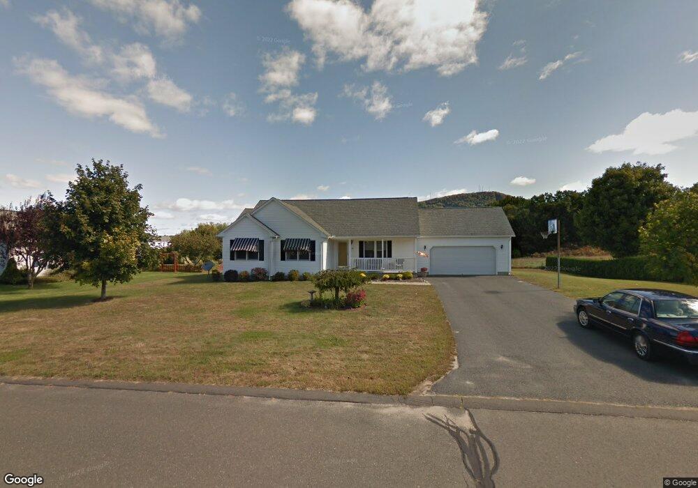 39 Kingsberry Way, Easthampton, MA 01027 - photo 1