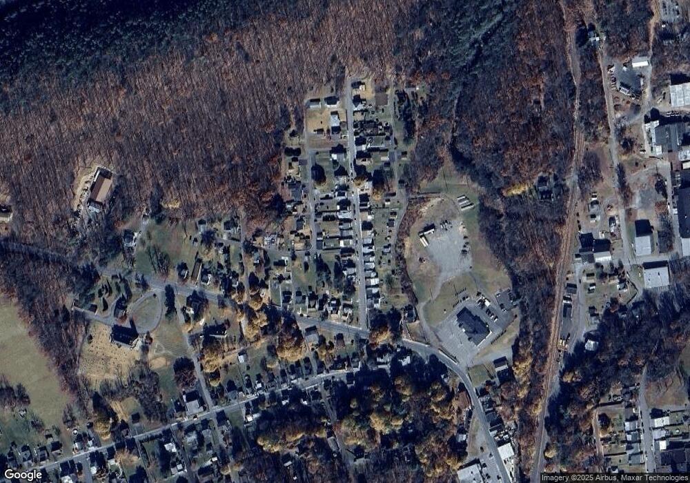 146 Lauderburn Ave, Weatherly, PA 18255 - photo 1