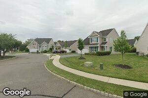 8 Pebble Creek Rd, Dayton, NJ 08810