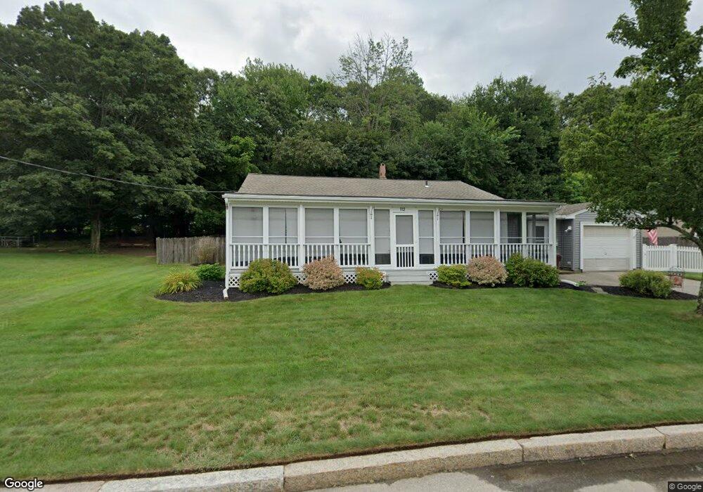 112 Annette Ave, Woonsocket, RI 02895 - photo 1