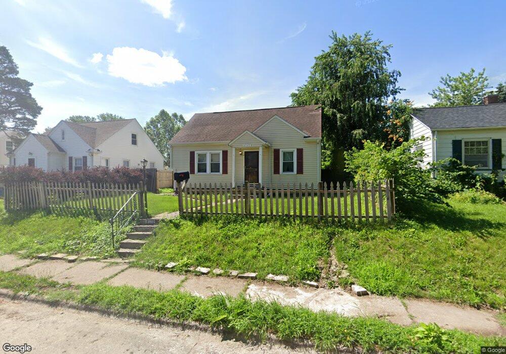 2317 Grove St, Davenport, IA 52804 - photo 1