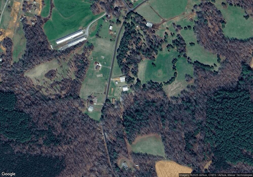 296 Pisgah Ridge Cir, Hiddenite, NC 28636 - photo 1