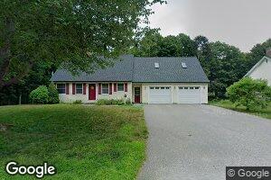 83 Central St, Hallowell, ME 04347