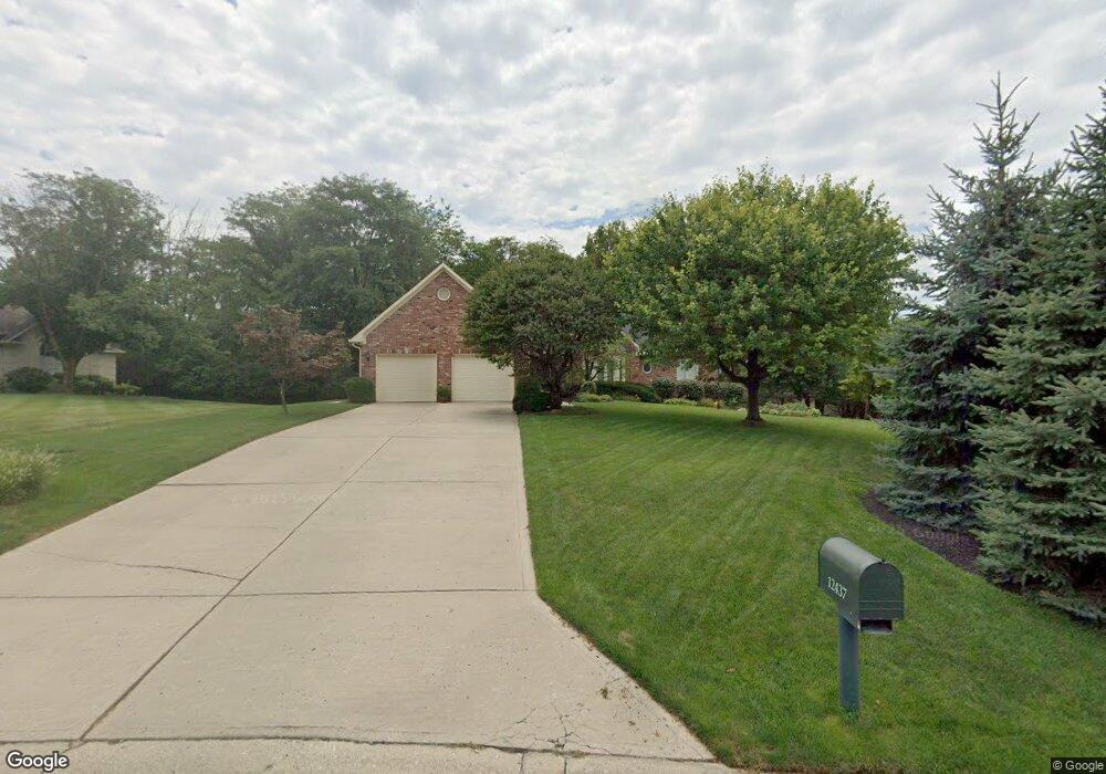 12437 Bradford Ct, Fishers, IN 46037 - photo 1