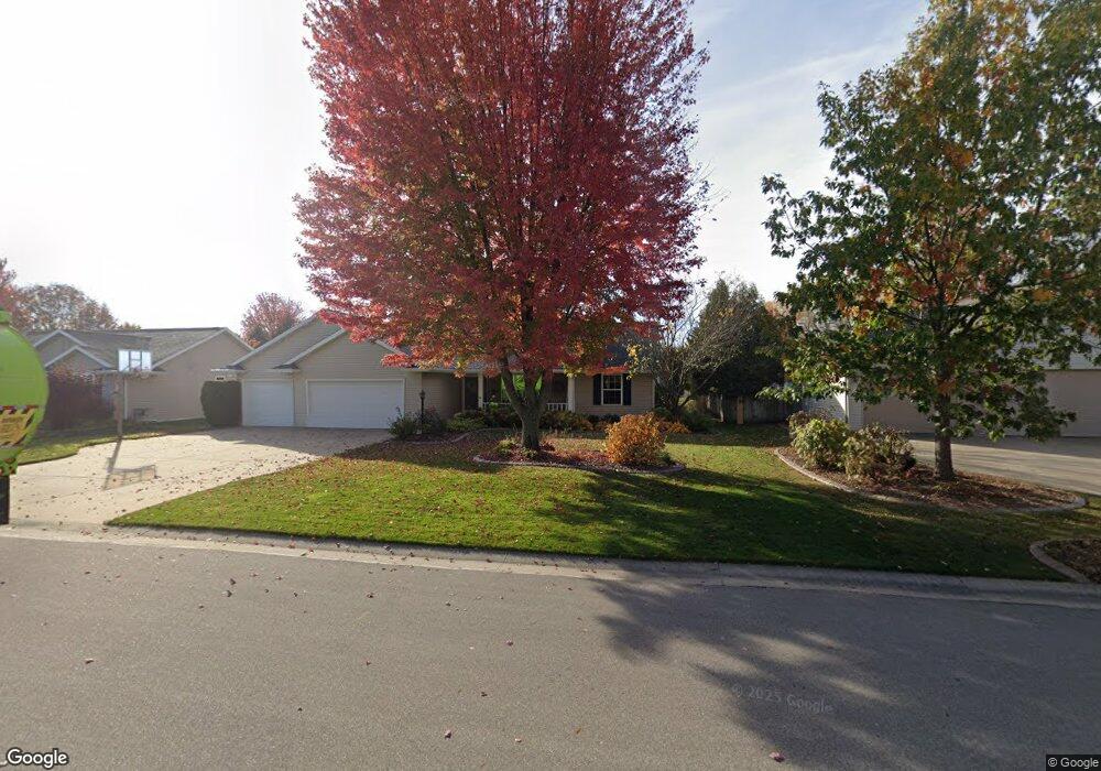 W5875 Sweet Clover Dr, Appleton, WI 54915 - photo 1