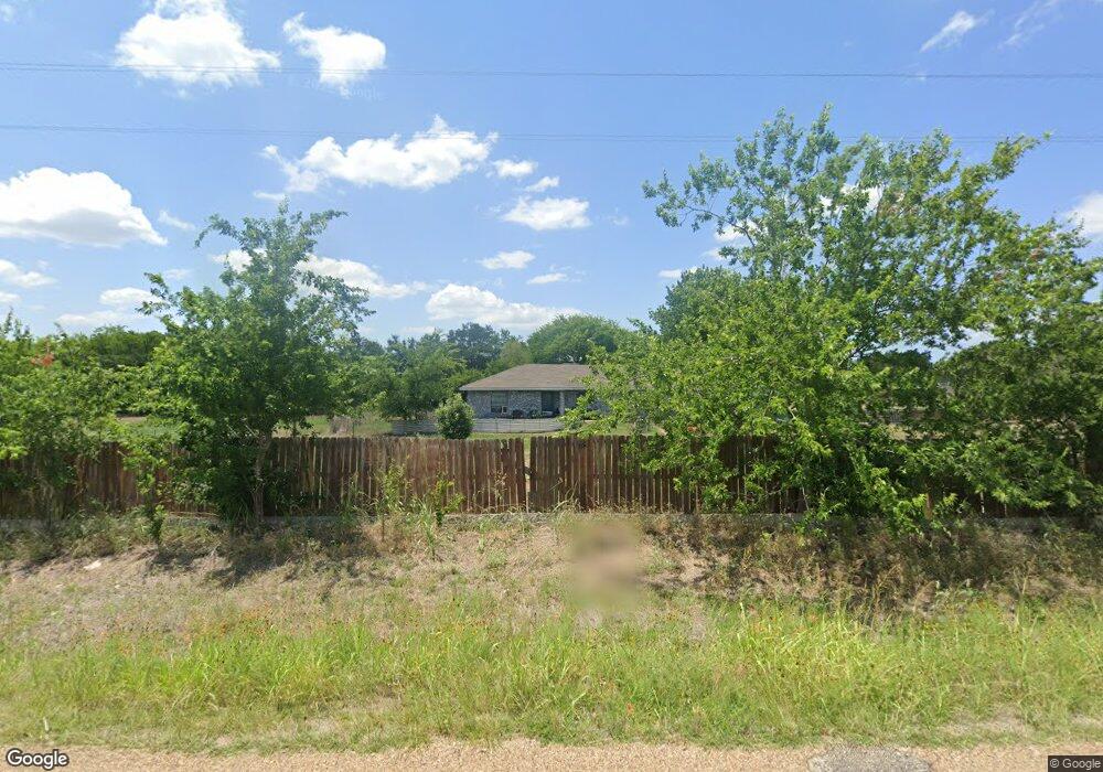 573 Whispering Oaks Dr, Copperas Cove, TX 76522 - photo 1