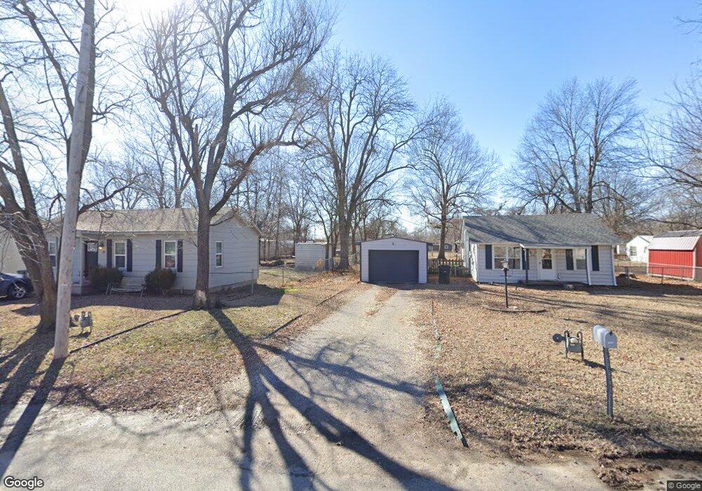 524 E 9th St, Claremore, OK 74017 - photo 1