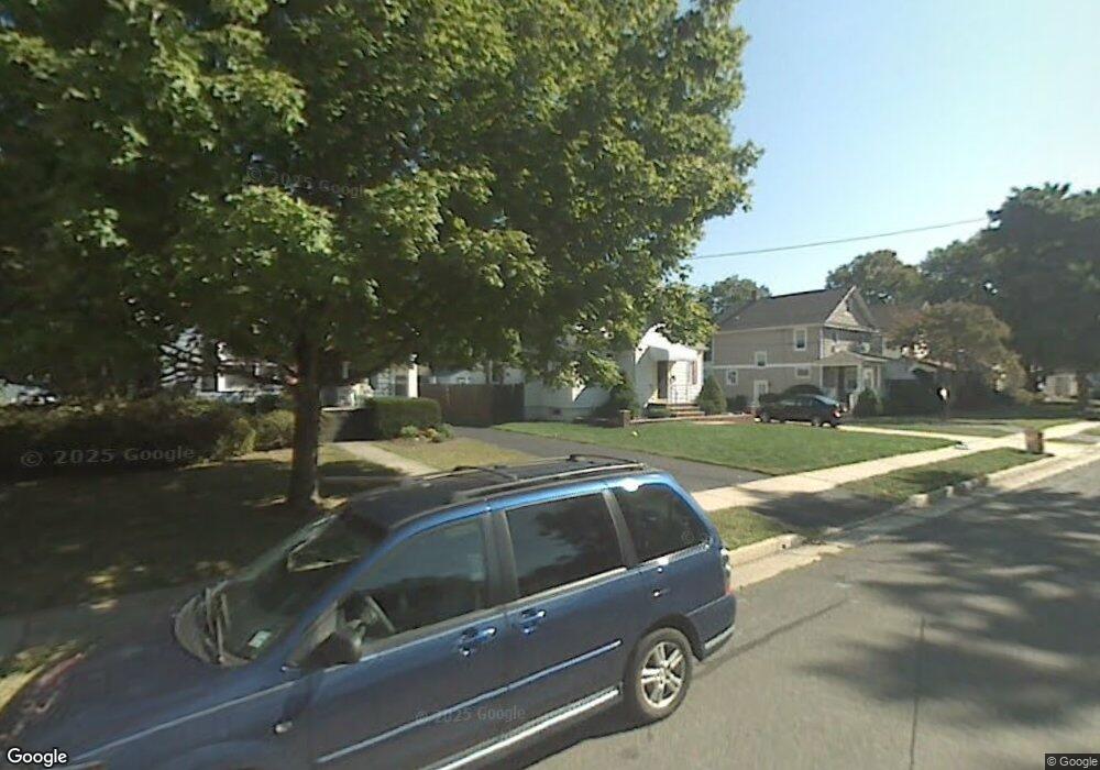 164 Stout Ave, Middlesex, NJ 08846 - photo 1