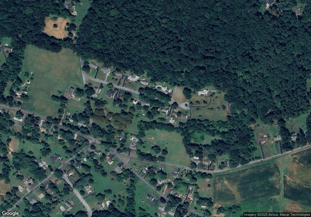 1422 Timberline Dr, Pottstown, PA 19465 - photo 1