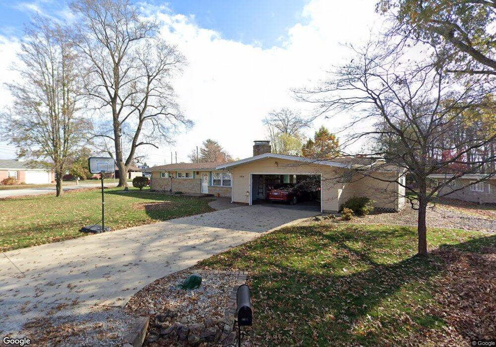 1405 Hickory Hill Dr, Effingham, IL 62401 - photo 1