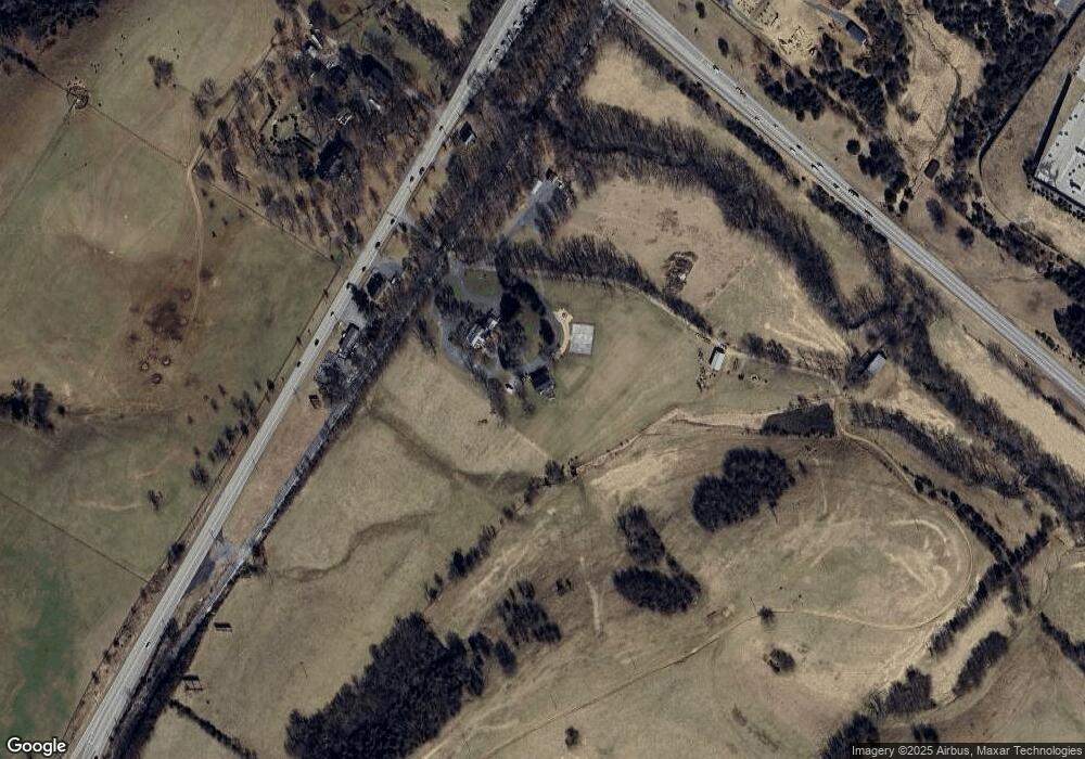 1325 Commerce Rd, Staunton, VA 24401 - photo 1