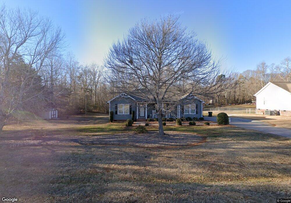 428 Westmoreland Dr unit 10, Clover, SC 29710 - photo 1