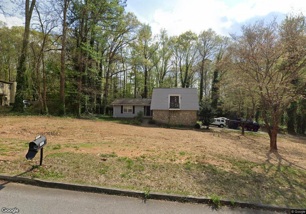 1697 Fox Hollow SW unit 3, Lilburn, GA 30047 - photo 1