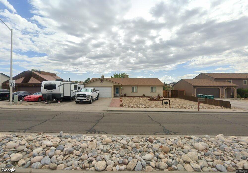 5806 Hogan Ave, Farmington, NM 87402 - photo 1