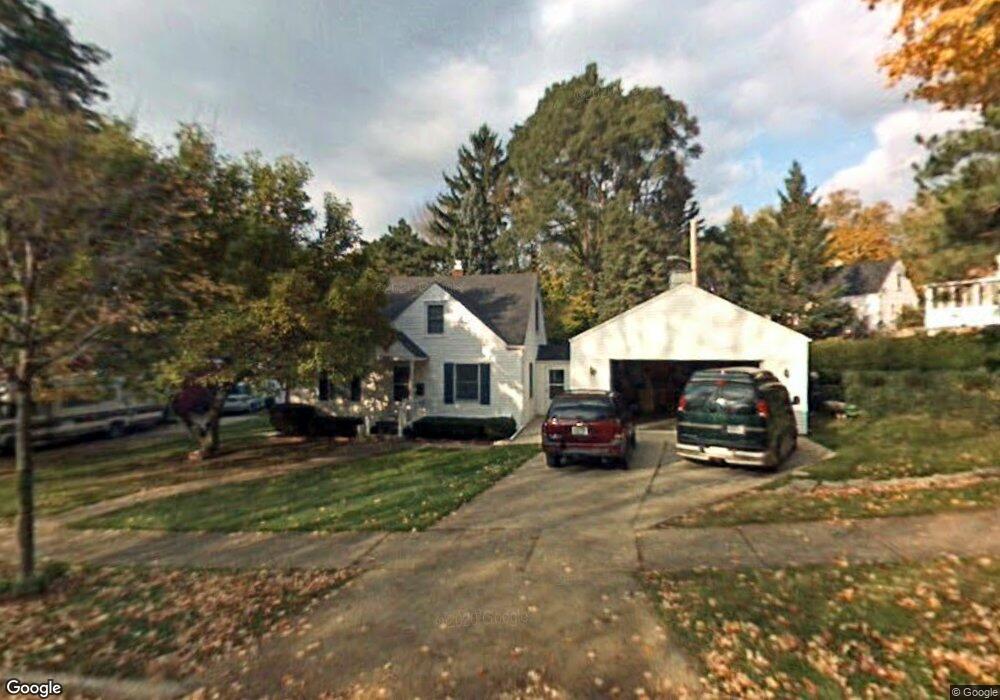 625 Brookland Blvd, Lansing, MI 48910 - photo 1