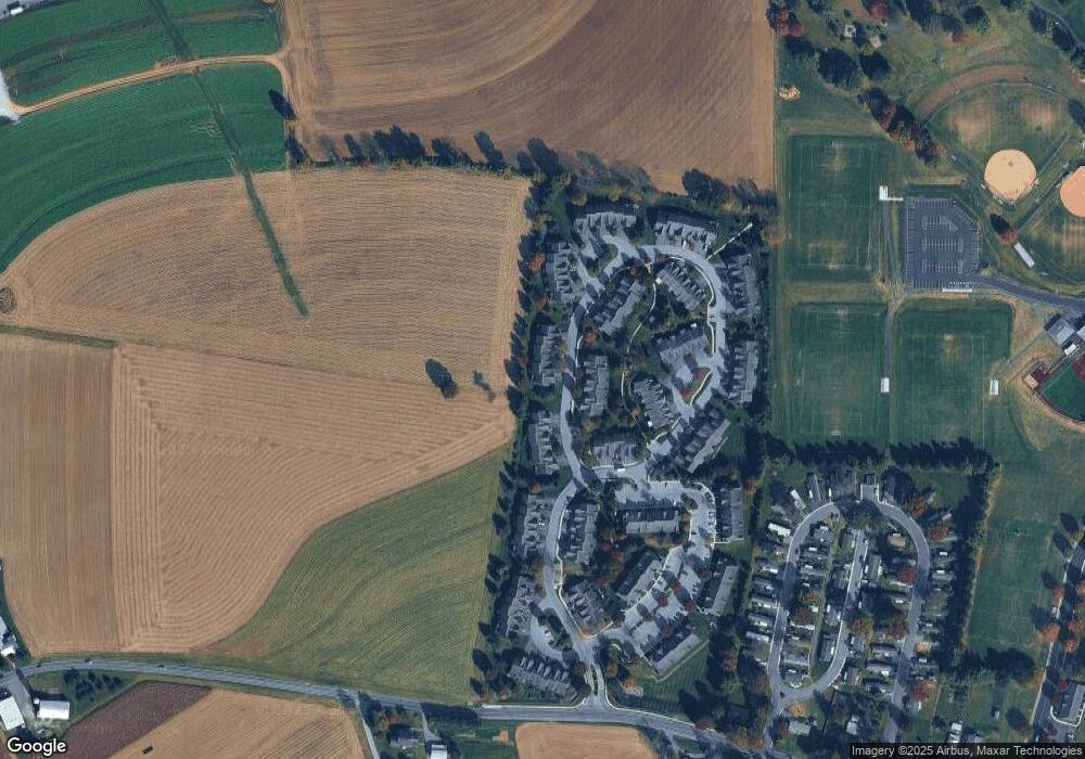 252 Fieldcrest Ln, Ephrata, PA 17522 - photo 1