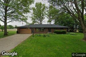 1312 Blue Spruce Dr, Cordova, IL 61242