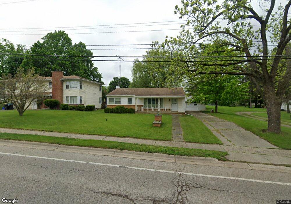 631 Coutant St, Flushing, MI 48433 - photo 1