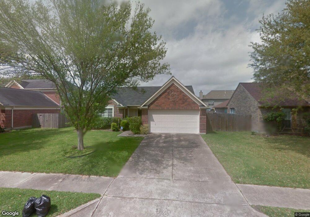 3904 Spring Circle Dr E, Pearland, TX 77584 - photo 1