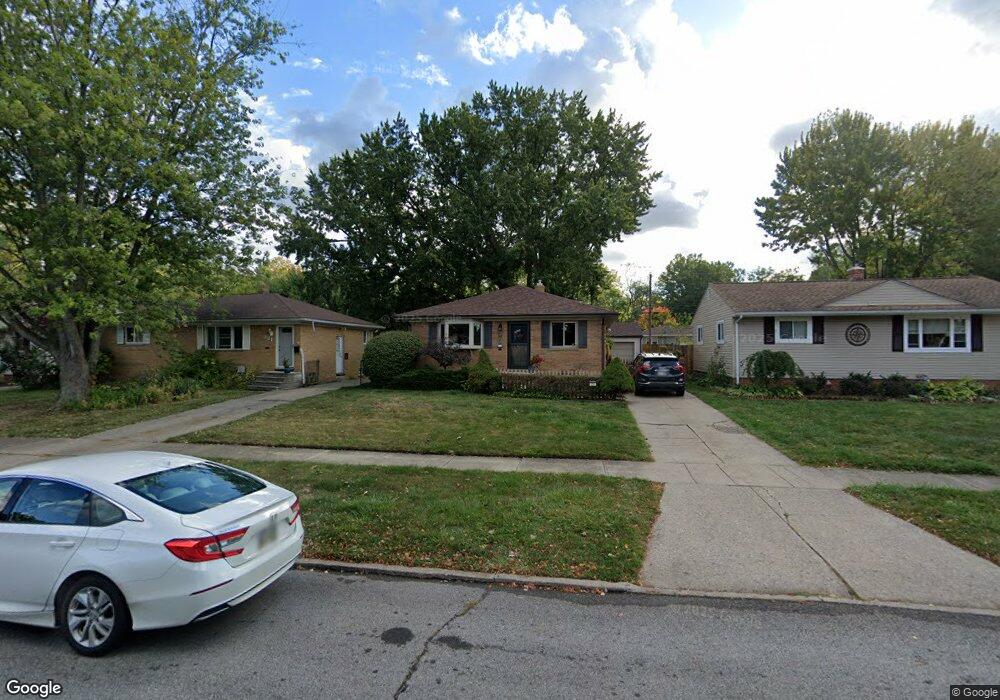 229 Thelma Dr, Sheffield Lake, OH 44054 - photo 1