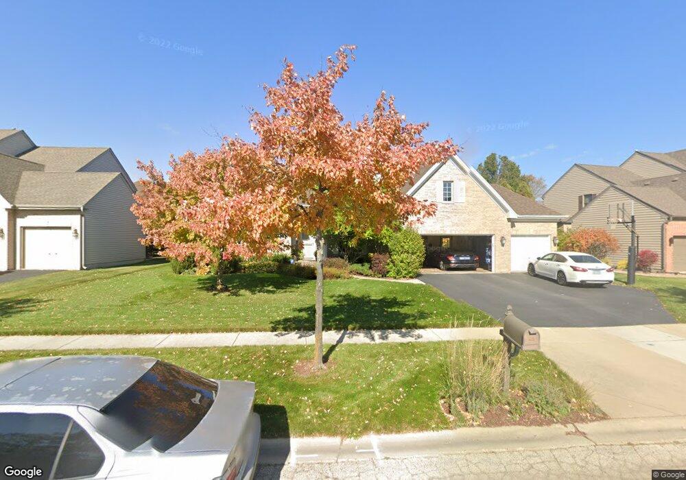 2070 Brindlewood Ln unit 2, Algonquin, IL 60102 - photo 1