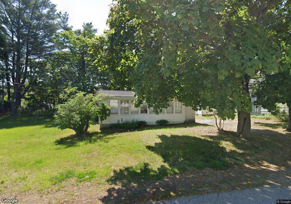 27 Mcduffee St, Rochester, NH 03867 - photo 1