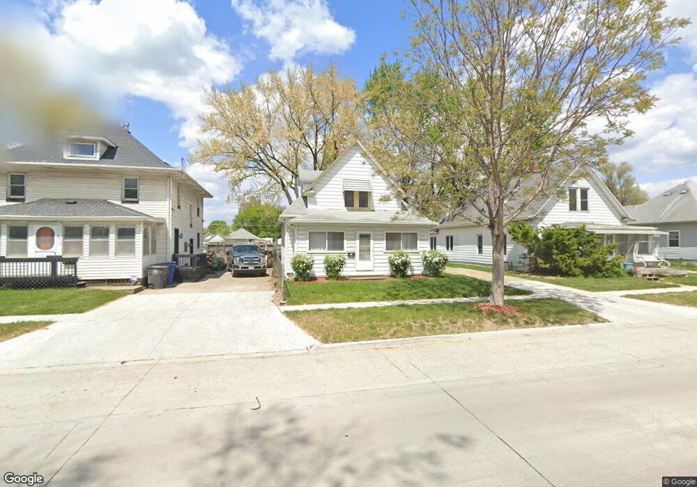 2320 E Walnut St, Des Moines, IA 50317 - photo 1