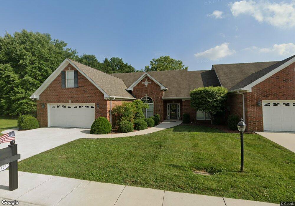 124 Magnolia Glen Cir, Manchester, TN 37355 - photo 1