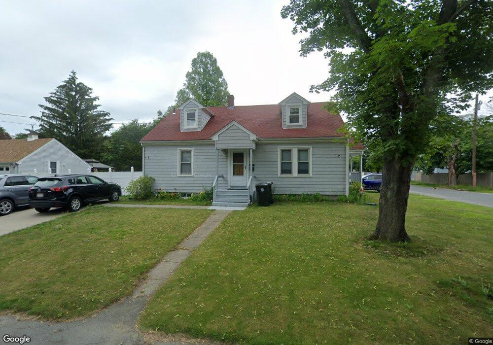 2 Paskamansett St, North Dartmouth, MA 02747 - photo 1