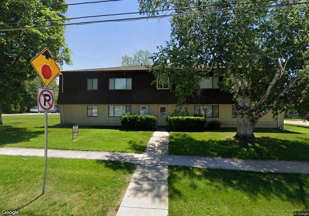 2306 W 4th St unit 5, Cedar Falls, IA 50613 - photo 1