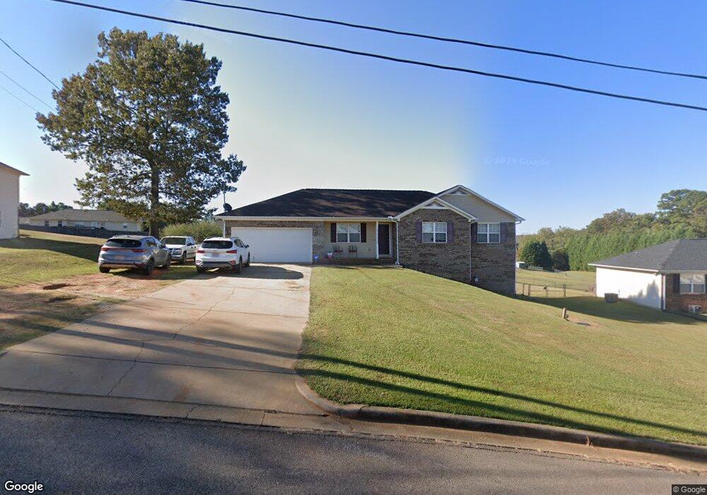 52 Angel Cir unit 52, Weaver, AL 36277 - photo 1