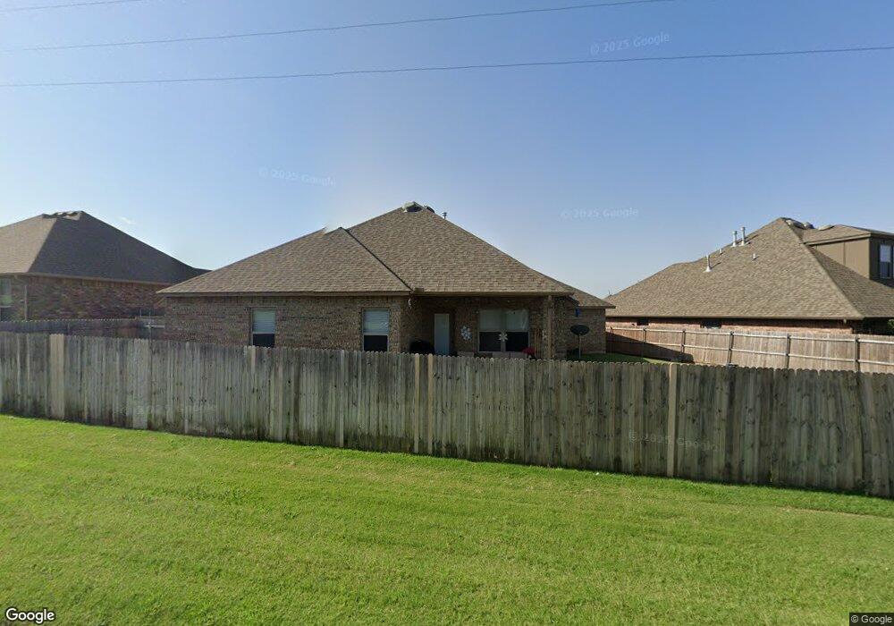 2001 SE 5th St, Moore, OK 73160 - photo 1