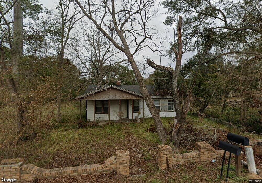 211 Raymond St, Statesboro, GA 30458 - photo 1