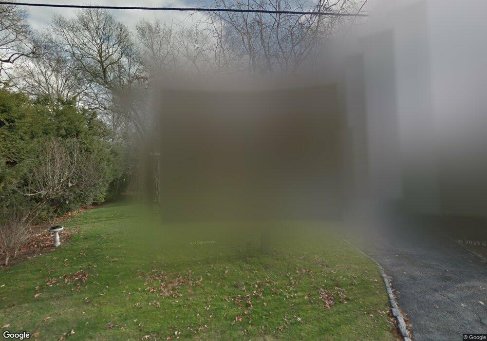 83 Meadowpark Ave N, Stamford, CT 06905 - photo 1