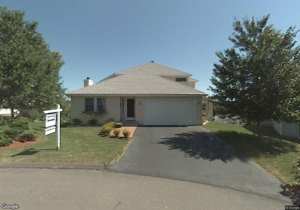 5 Sarah Anne Ln unit 5, Windsor, CT 06095 - photo 1