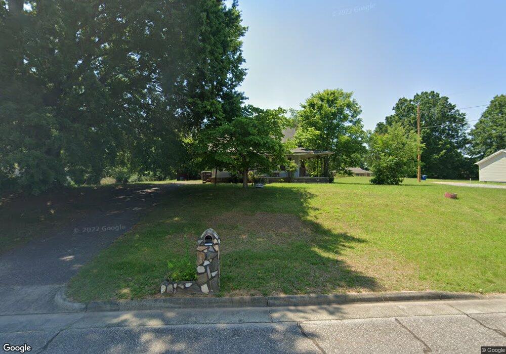 402 Dobson Rd, Statesville, NC 28677 - photo 1