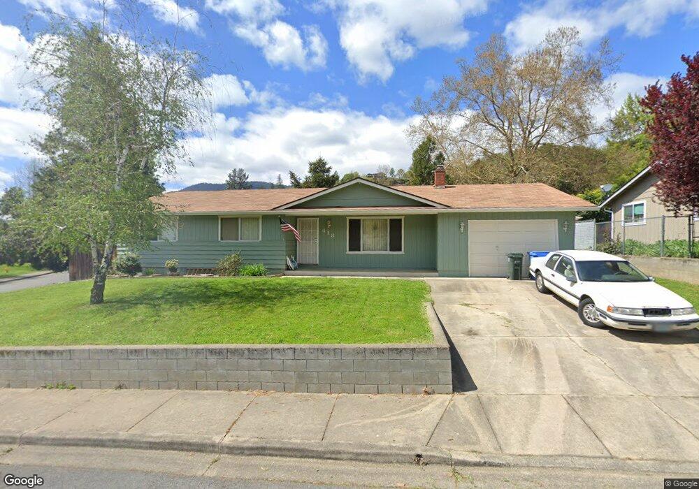 418 Nugget Dr, Rogue River, OR 97537 - photo 1