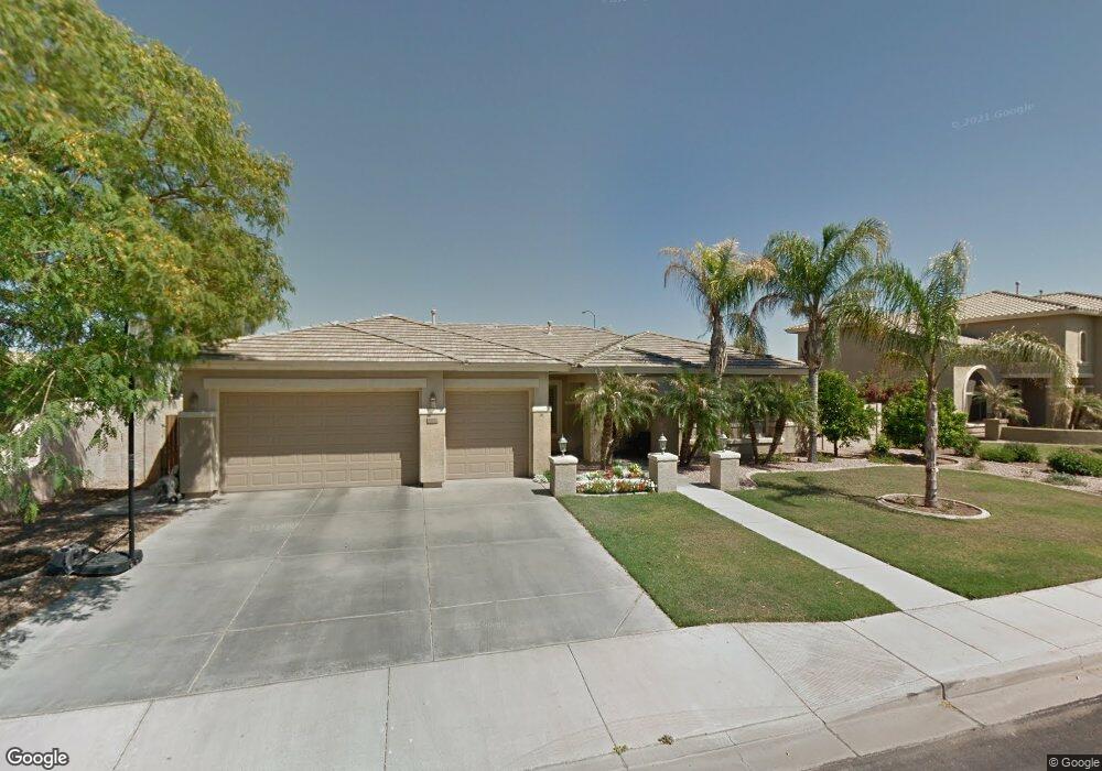 1461 N Los Alamos, Mesa, AZ 85213 - photo 1