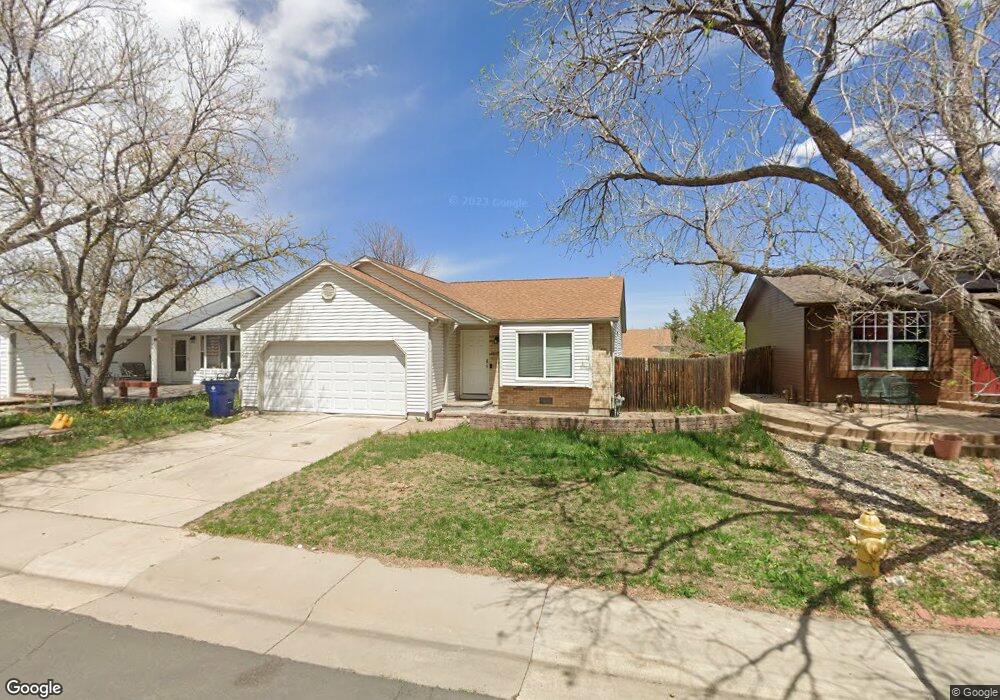 19304 E Purdue Cir, Aurora, CO 80013 - photo 1