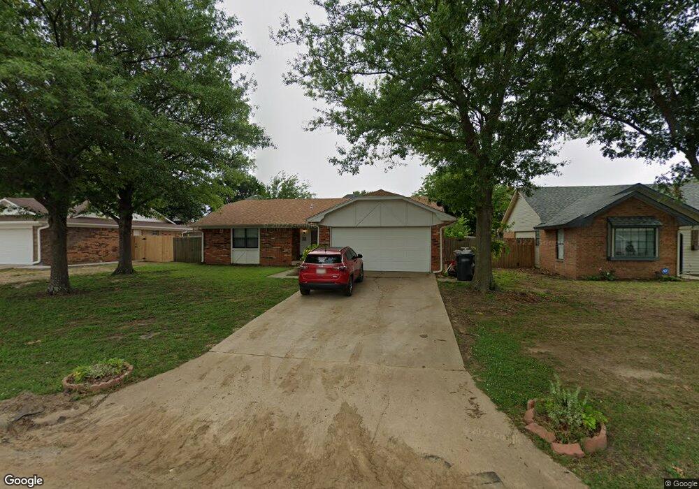 1512 Red Oak Dr, Ardmore, OK 73401 - photo 1