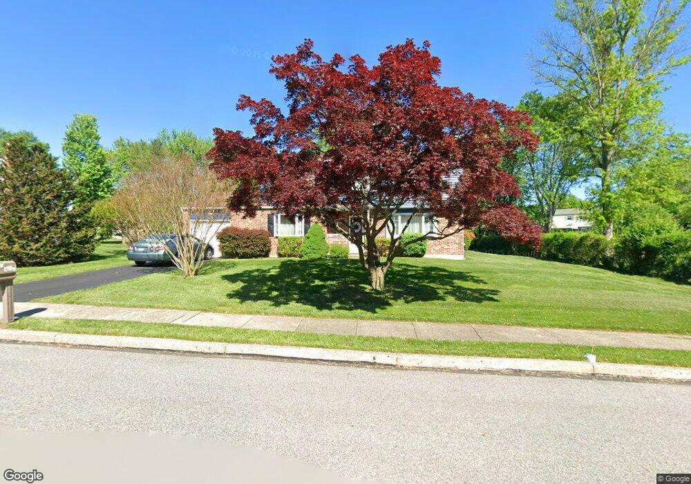 170 Deacon Dr, Norristown, PA 19403 - photo 1