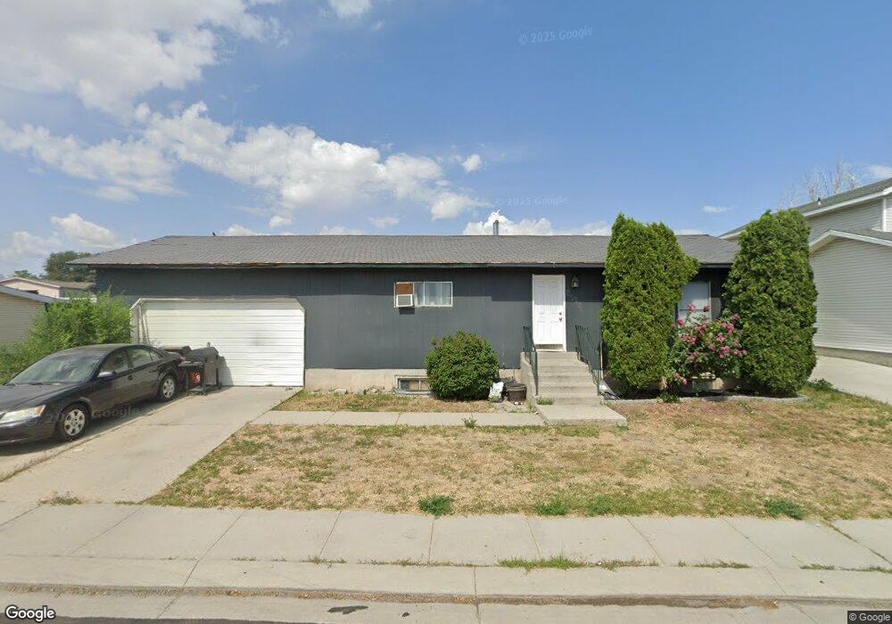 8538 Meadowlark Ln, West Jordan, UT 84088 - photo 1