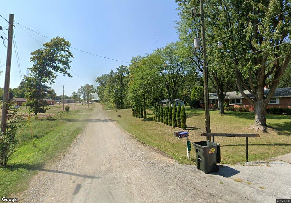 808 Powers Ave, Lima, OH 45801 - photo 1