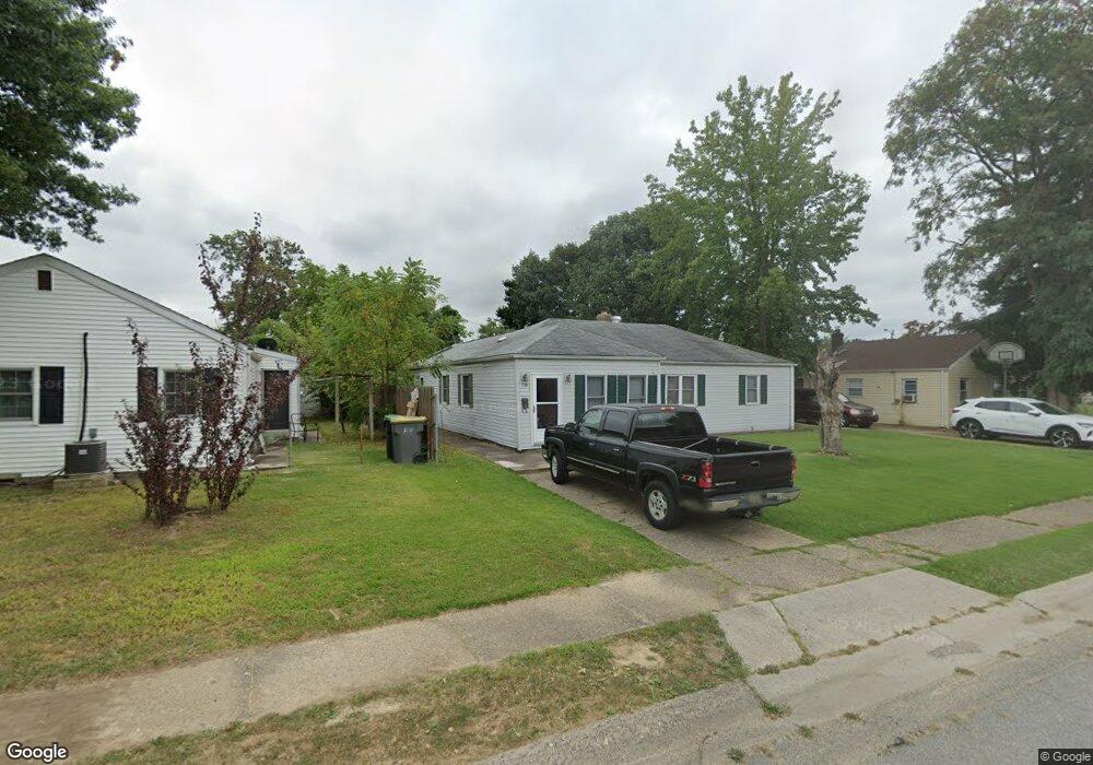 718 Woodtop Rd, Wilmington, DE 19804 - photo 1